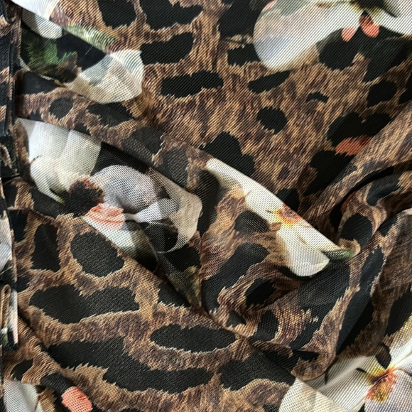 Like new ALLSAINTS elastic waist skirt - Picture 4 of 4